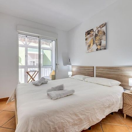 Encantador Apartamento Cerca Del Mar مالقة المظهر الخارجي الصورة