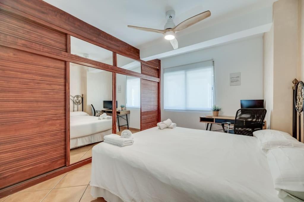 Encantador Apartamento Cerca Del Mar مالقة المظهر الخارجي الصورة