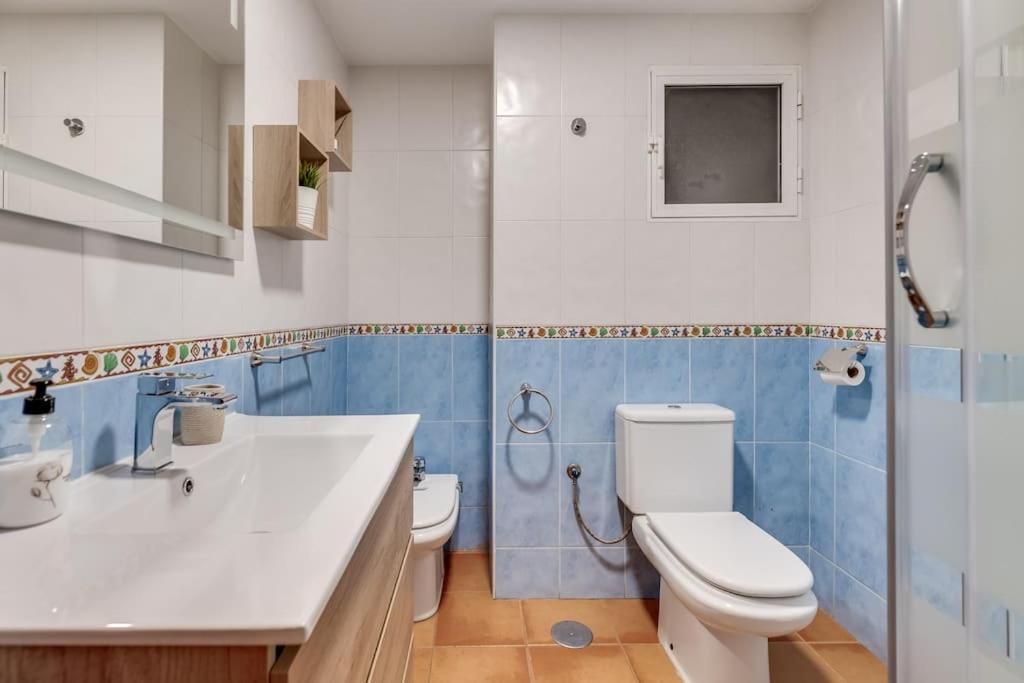 Encantador Apartamento Cerca Del Mar مالقة المظهر الخارجي الصورة