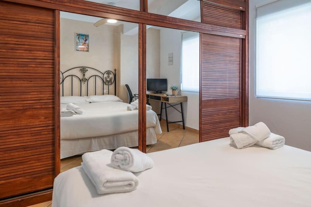 Encantador Apartamento Cerca Del Mar مالقة المظهر الخارجي الصورة