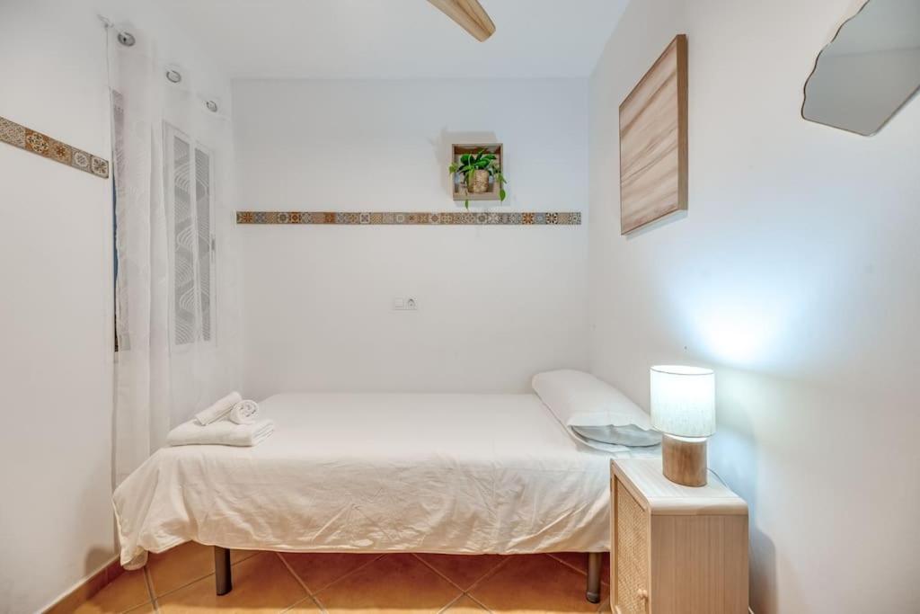 Encantador Apartamento Cerca Del Mar مالقة المظهر الخارجي الصورة