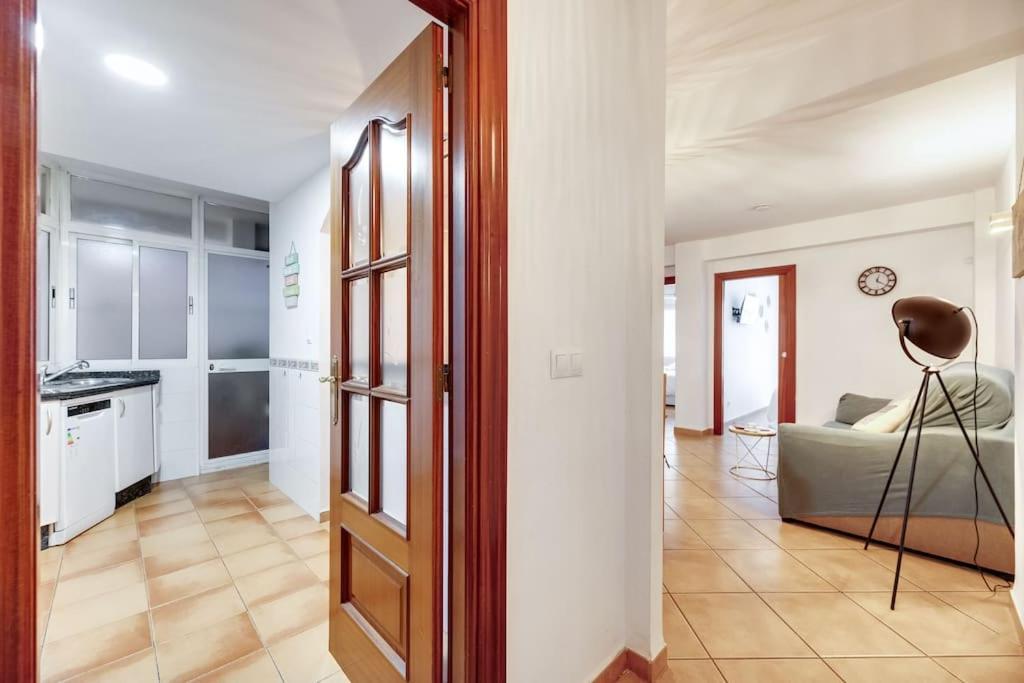 Encantador Apartamento Cerca Del Mar مالقة المظهر الخارجي الصورة
