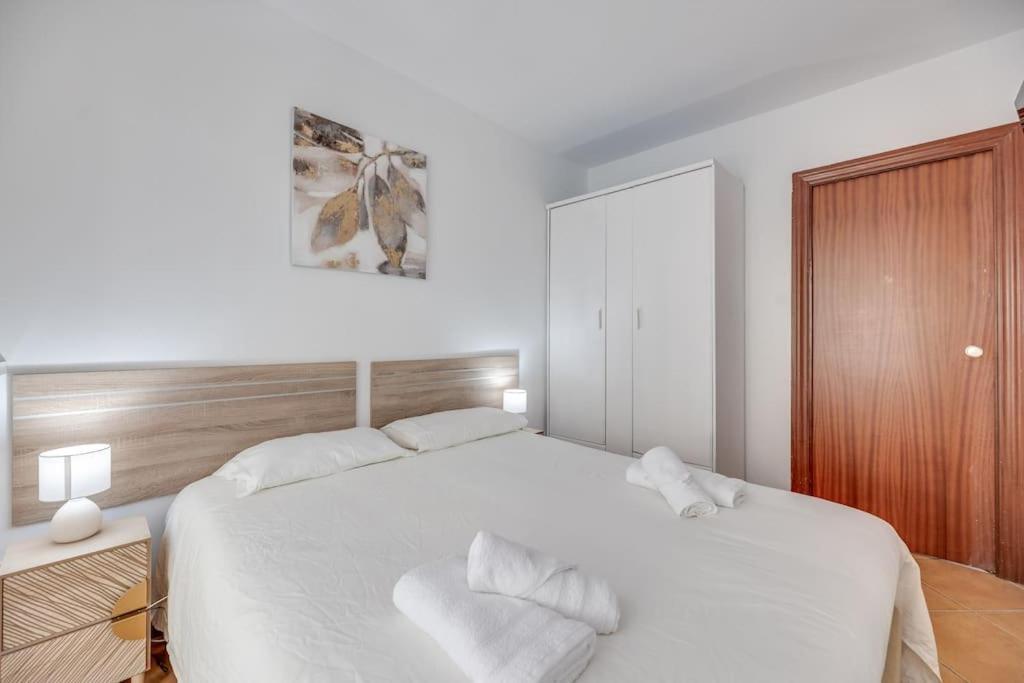 Encantador Apartamento Cerca Del Mar مالقة المظهر الخارجي الصورة